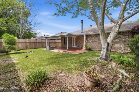 $199,900 | 206 Open Meadows Drive, Lafayette, LA 70506