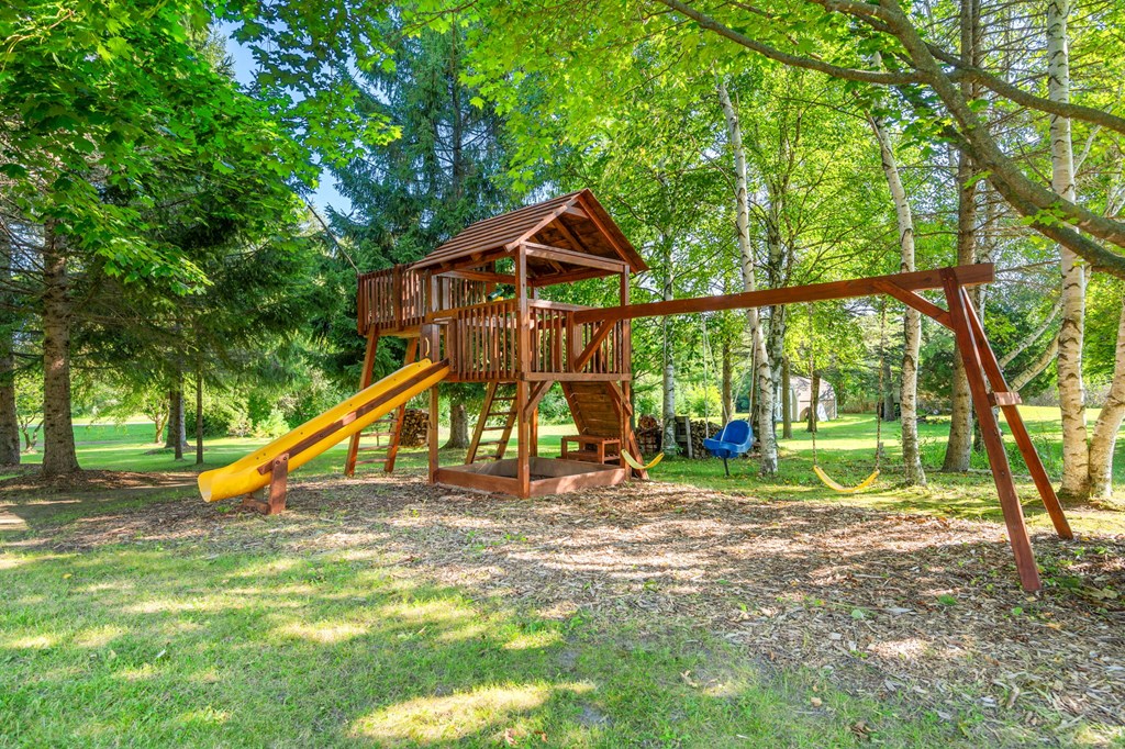4740 Dunn Road Sturgeon Bay, WI 54235 - Photo 26 of 37 Gallery Image 26