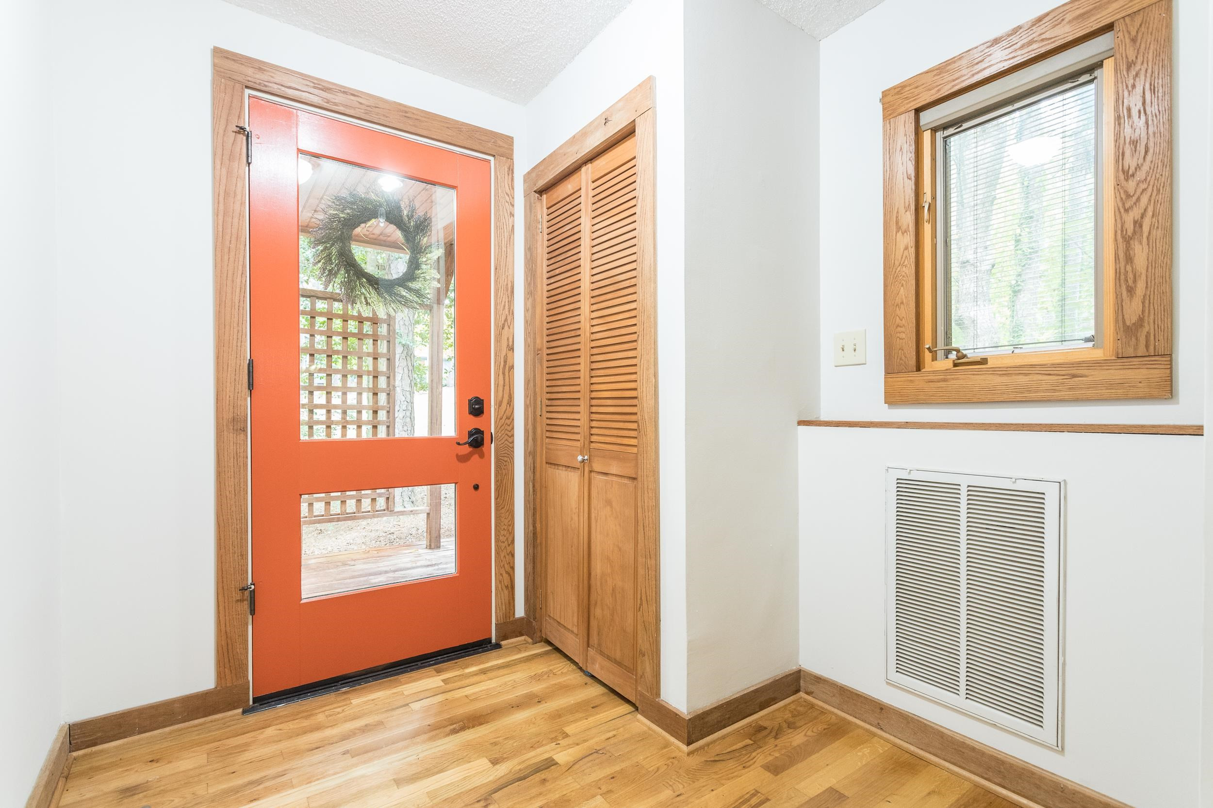 504 Merrie Road Raleigh, NC 27606 - Photo 3 of 30 Photo 3