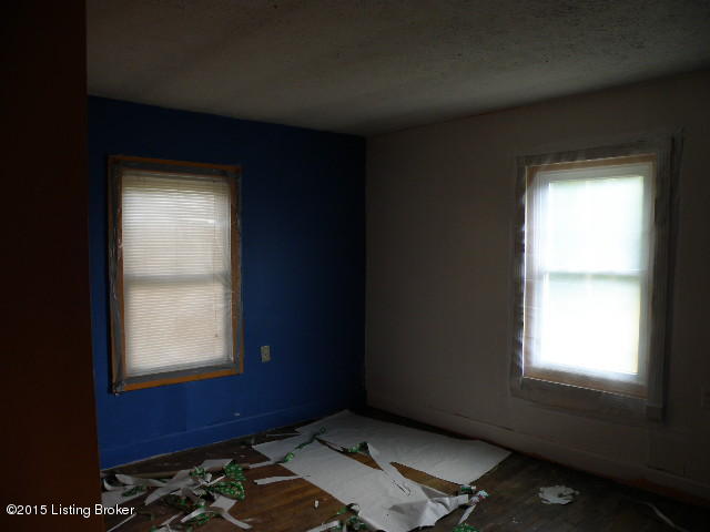 1405 Van Buren Road Mount Eden, KY 40046 - Photo 10 of 11 P5280010