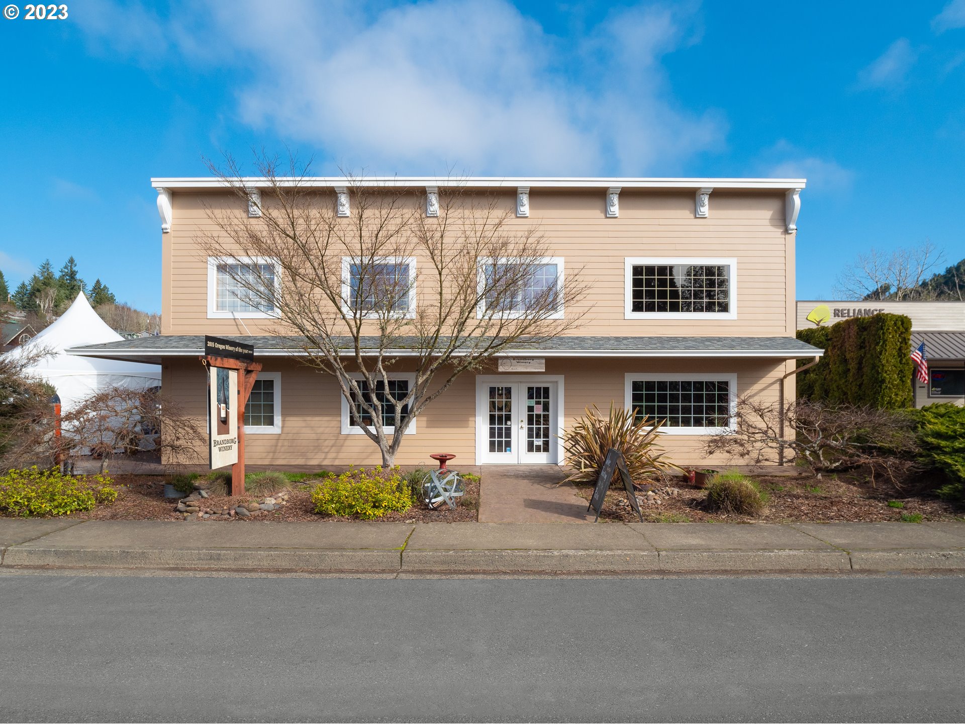 345 1st Street Elkton, OR 97436 - Photo 1 of 34