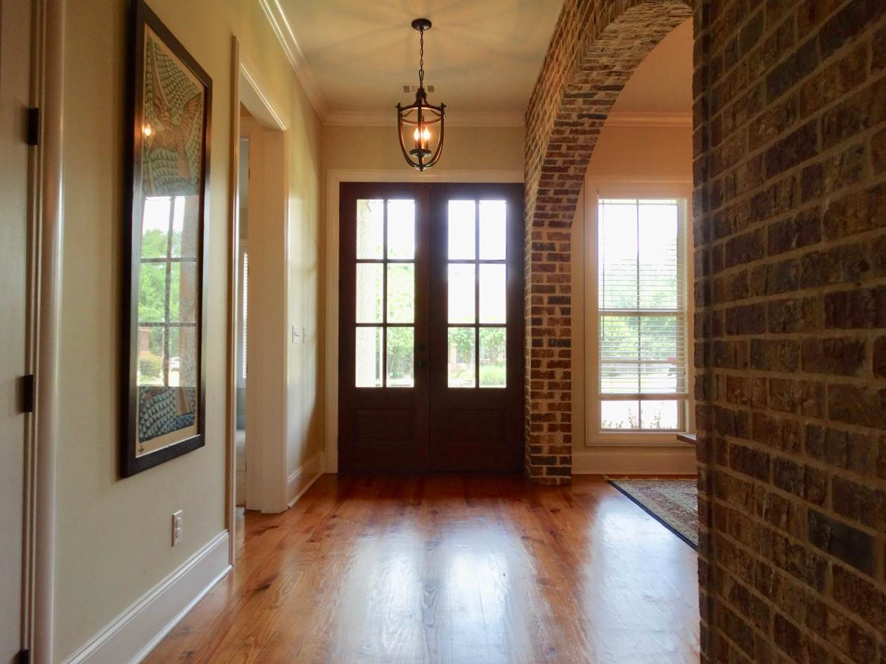 2461 Southwood Road Jackson, MS 39211 - Photo 2 of 50 Photo 2