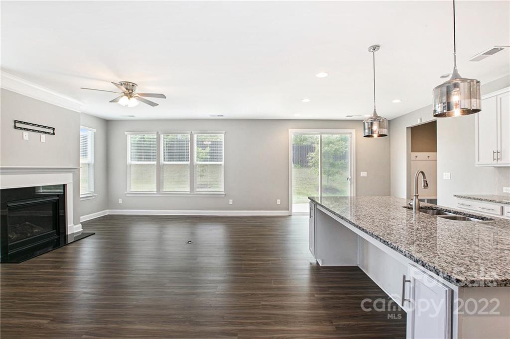 125 Morgan's Branch Road Belmont, NC 28012 - Photo 5 of 20 Gallery Image 5