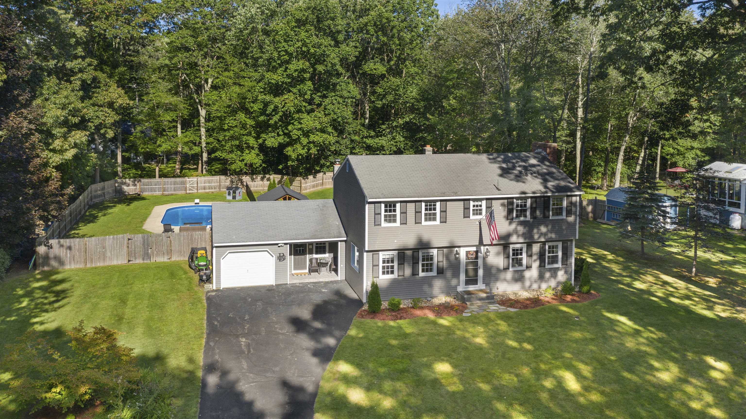 11 Westgate Road Derry, NH 03038 - Photo 3 of 39