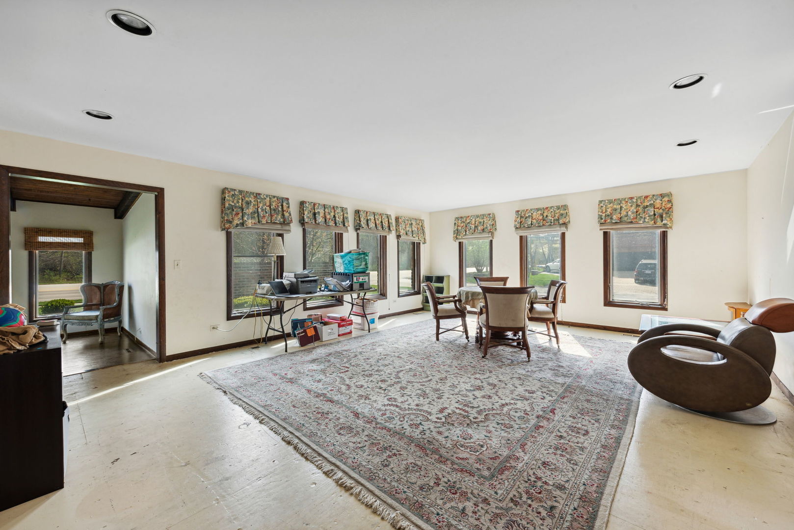 1135 South Rose Avenue Park Ridge, IL 60068 - Photo 7 of 21 Gallery Image 7