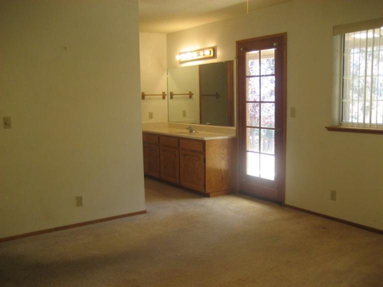 2409 Rainbow Road Mariposa, CA 95338 - Photo 27 of 35 Gallery Image 27