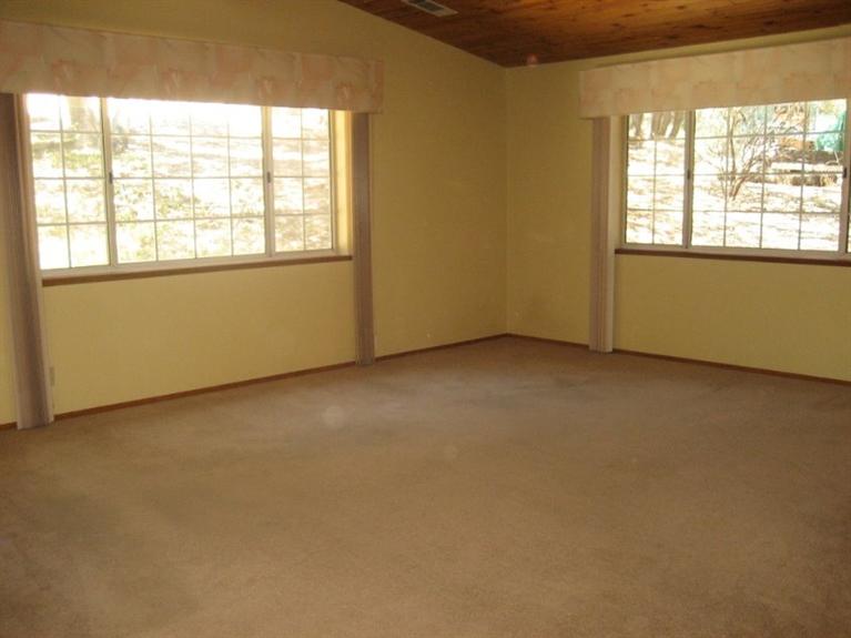 2409 Rainbow Road Mariposa, CA 95338 - Photo 7 of 35 Gallery Image 7