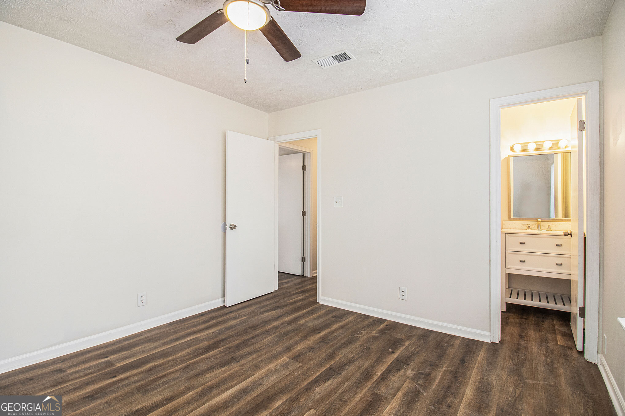 4066 Marble Arch Court Decatur, GA 30035 - Photo 10 of 21