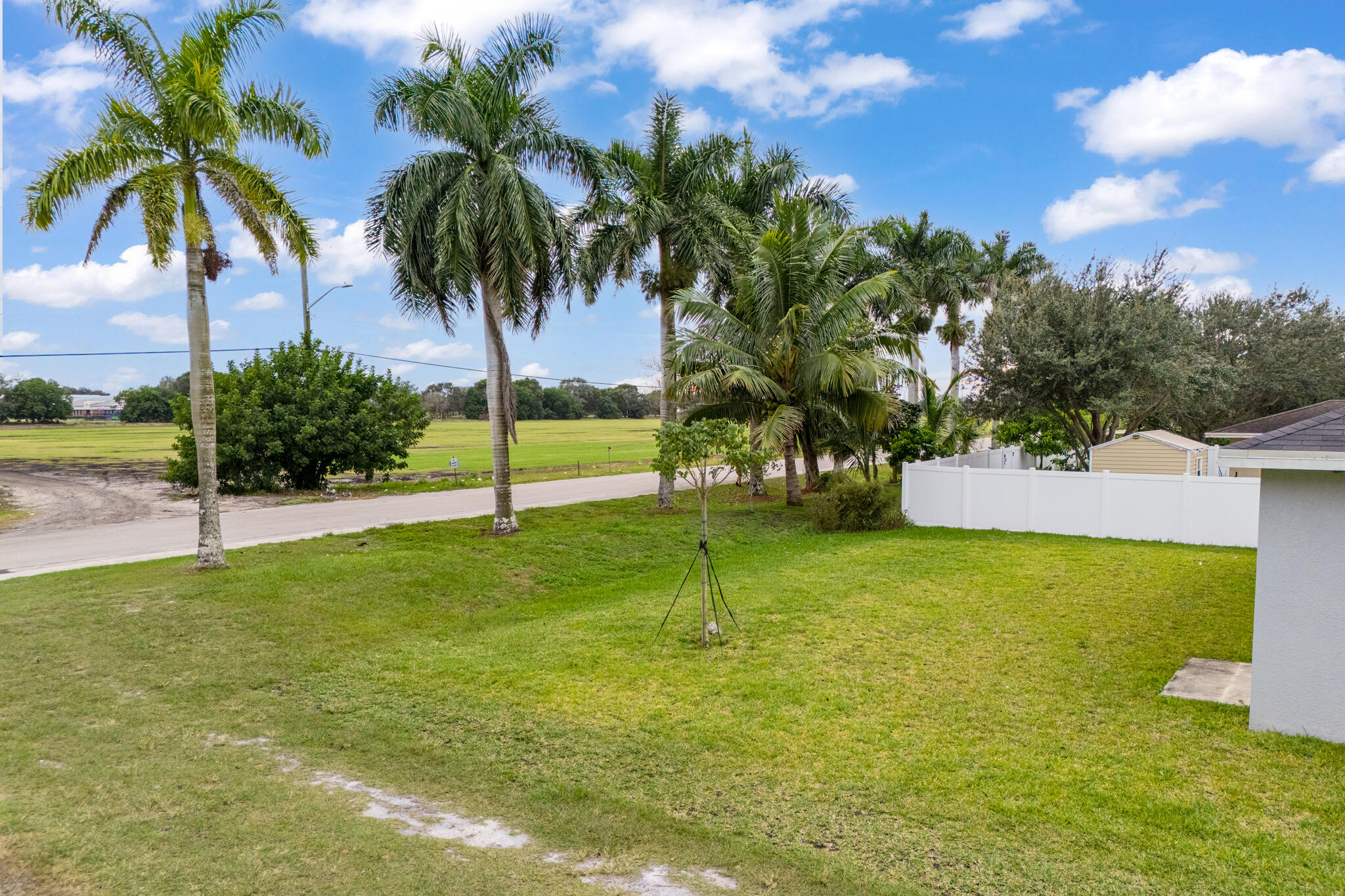 136 Dabou Loop Belle Glade, FL 33430 - Photo 15 of 17 15