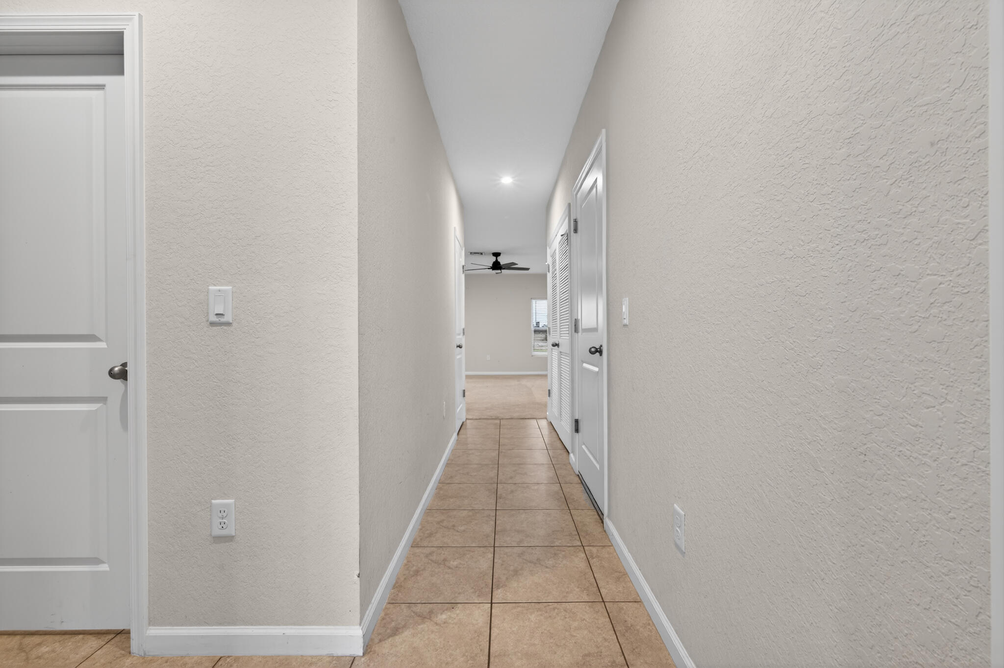 136 Dabou Loop Belle Glade, FL 33430 - Photo 3 of 17 3