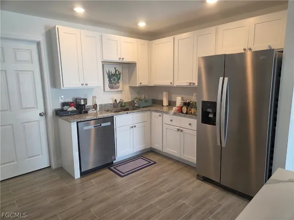 $475,000 | 2156 Edison Avenue, Fort Myers, FL 33901