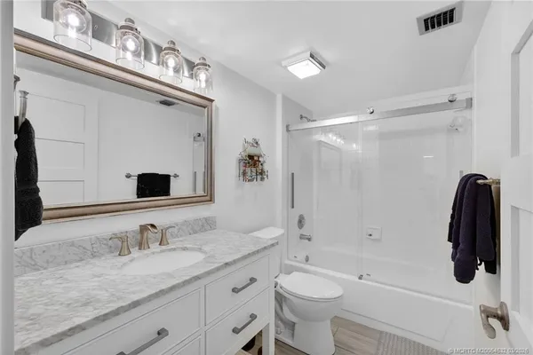 $599,000 | 901 Seafarer Circle, Unit 504, Jupiter, FL 33477