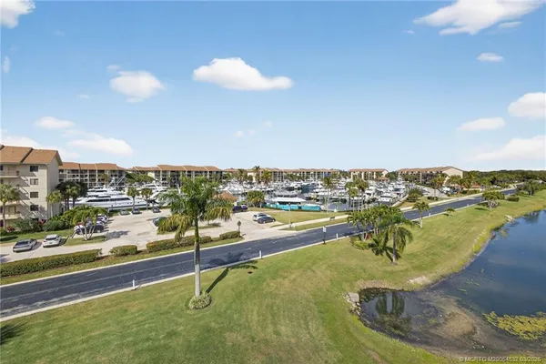 $599,000 | 901 Seafarer Circle, Unit 504, Jupiter, FL 33477