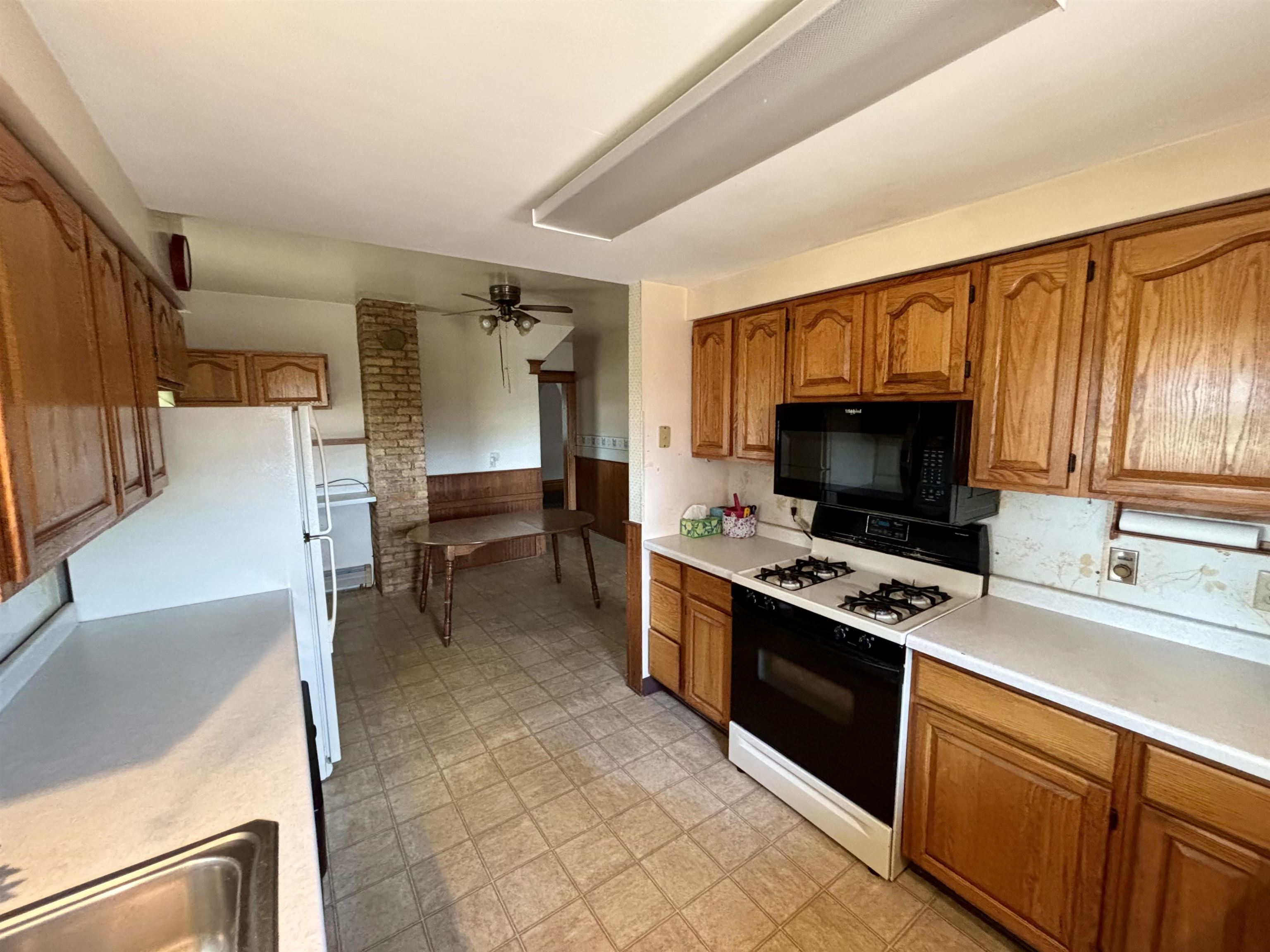 713 US Rte 20 West Elizabeth, IL 61028 - Photo 16 of 59 Gallery Image 16