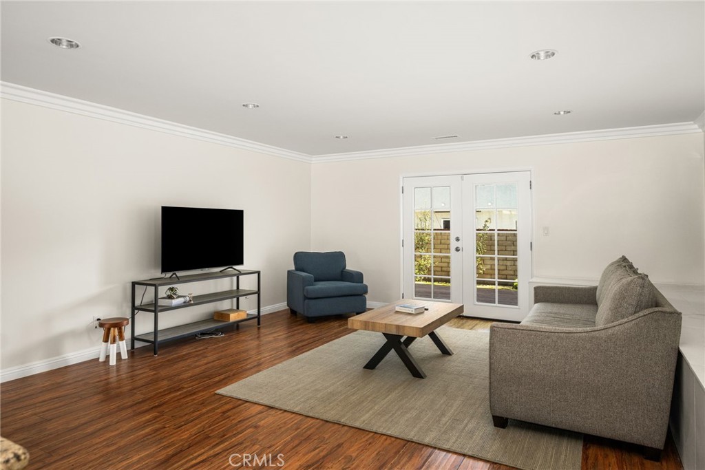 2152 North Greenbrier Road Long Beach, CA 90815 - Photo 21 of 49 Gallery Image 21