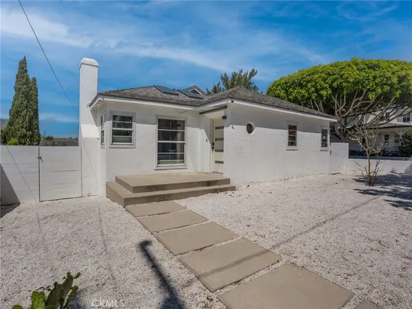 $2,200,000 | 443 Loma Vista Street, El Segundo, CA 90245