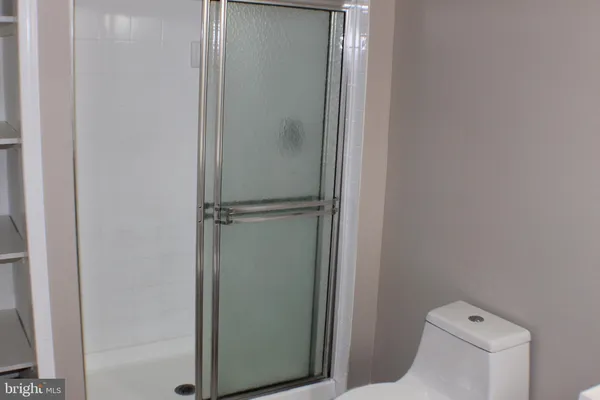 $394,900 | 8 Essex Court, Ewing, NJ 08628