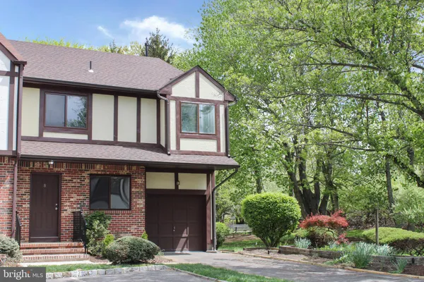 $394,900 | 8 Essex Court, Ewing, NJ 08628