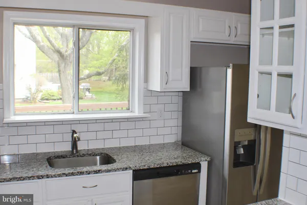 $394,900 | 8 Essex Court, Ewing, NJ 08628