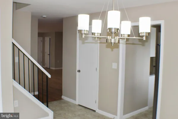$394,900 | 8 Essex Court, Ewing, NJ 08628