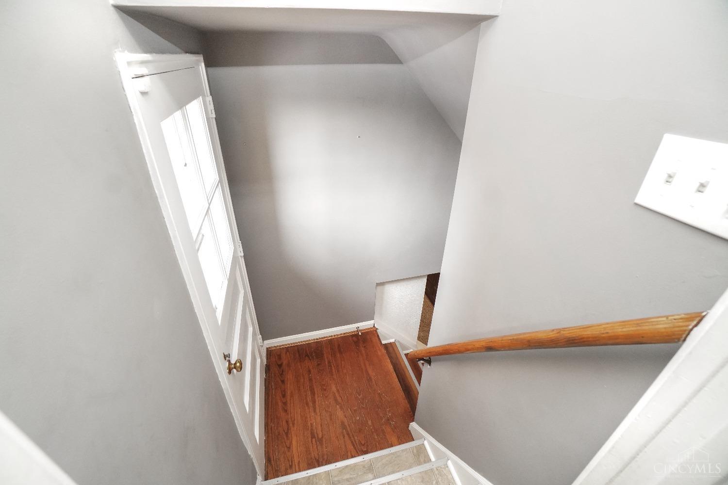 5573 Fairwood Road Cincinnati, OH 45239 - Photo 28 of 46 Gallery Image 28