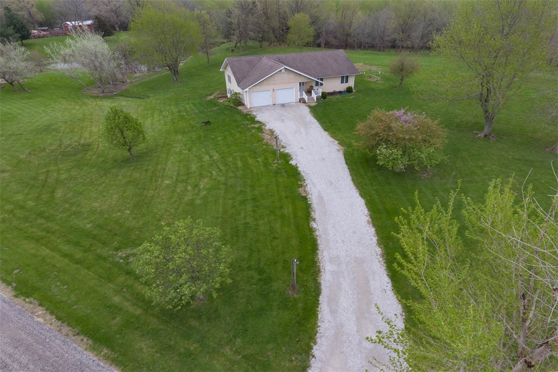 2204 East 1800 North Road Moweaqua, IL 62550 - Photo 39 of 48