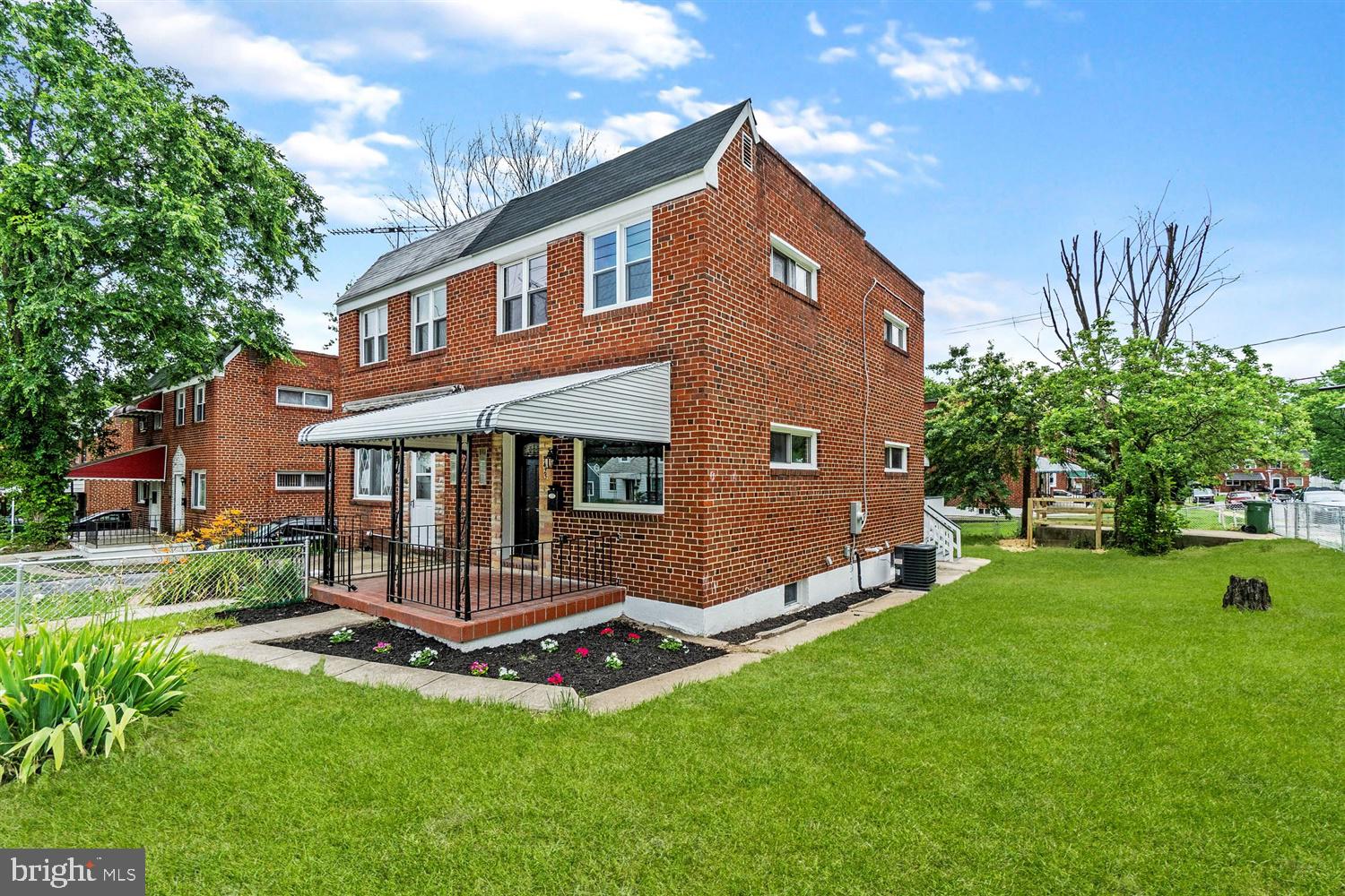5425 Radecke Avenue Baltimore, MD 21206 - Photo 4 of 25 Gallery Image 4