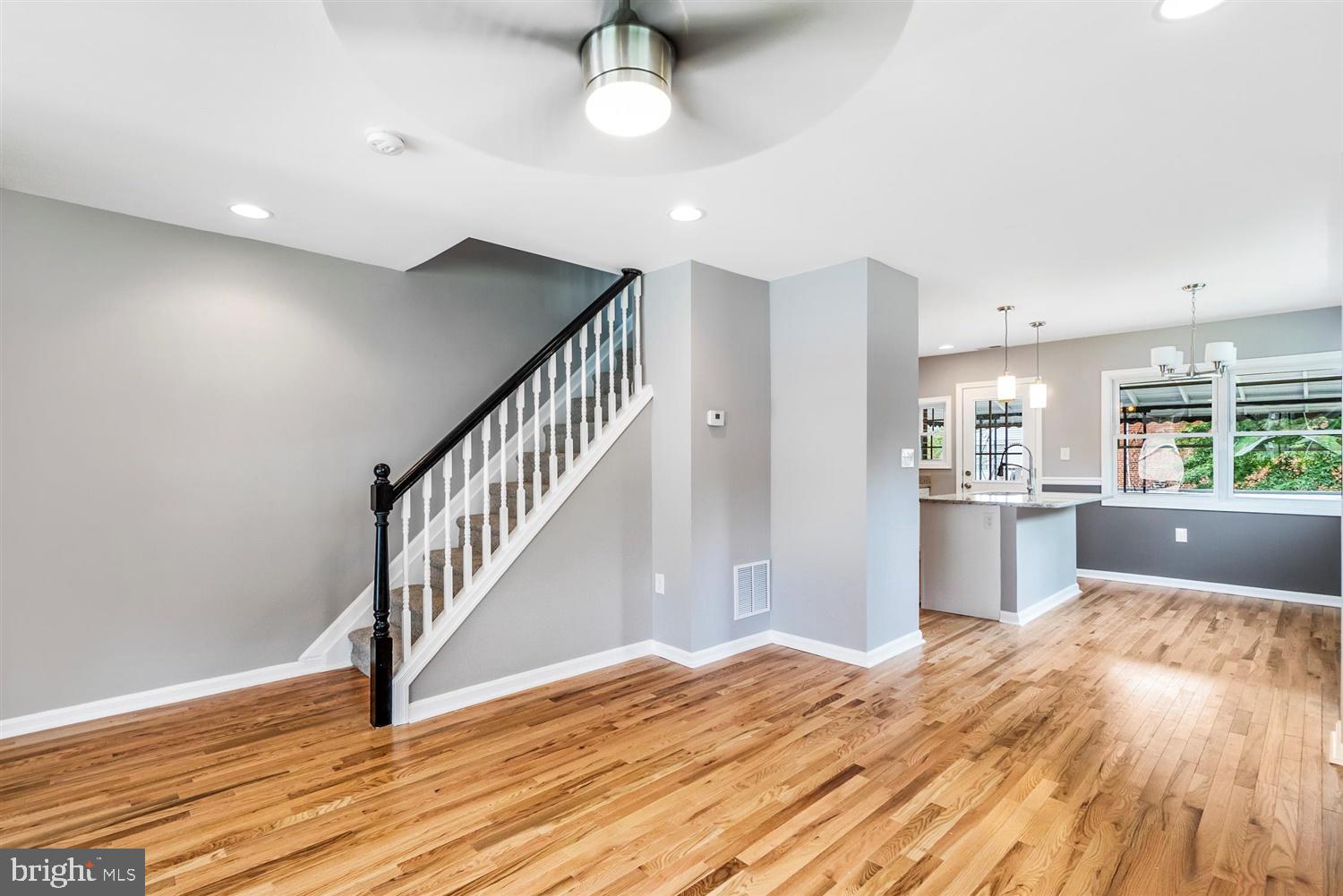 5425 Radecke Avenue Baltimore, MD 21206 - Photo 9 of 25 Gallery Image 9