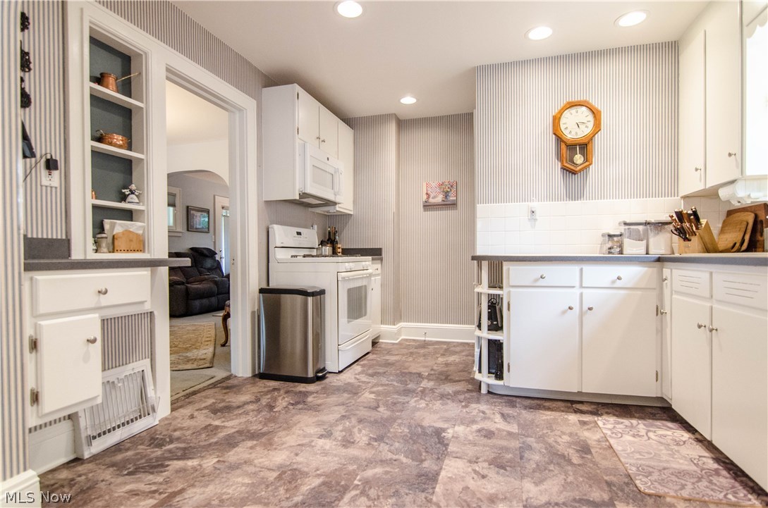 242 Canton Road Akron, OH 44312 - Photo 13 of 24 Gallery Image 13