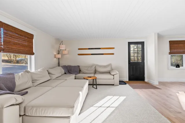 $599,000 | 1031 Cherry Valley Road, Gilford, NH 03249