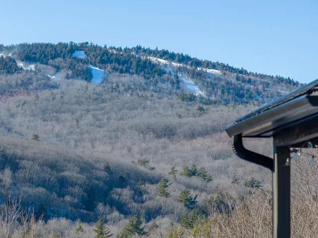 $599,000 | 1031 Cherry Valley Road, Gilford, NH 03249