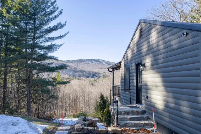 $599,000 | 1031 Cherry Valley Road, Gilford, NH 03249