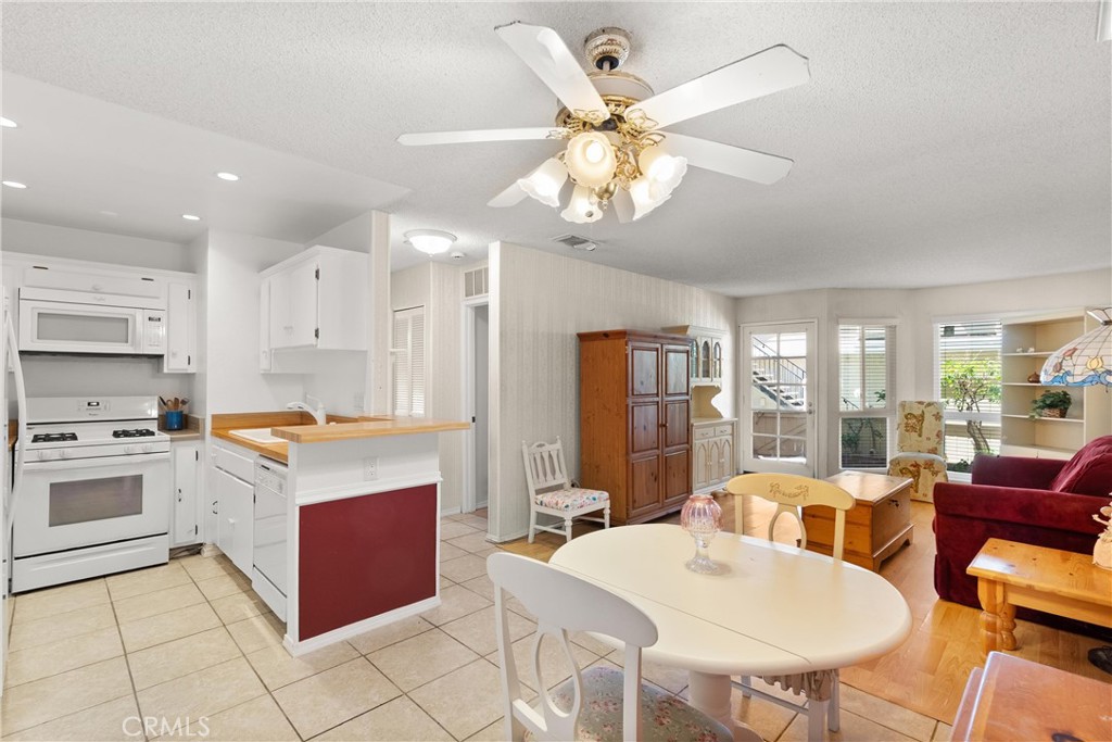 12620 Briarglen Loop, Unit K Stanton, CA 90680 - Photo 12 of 28