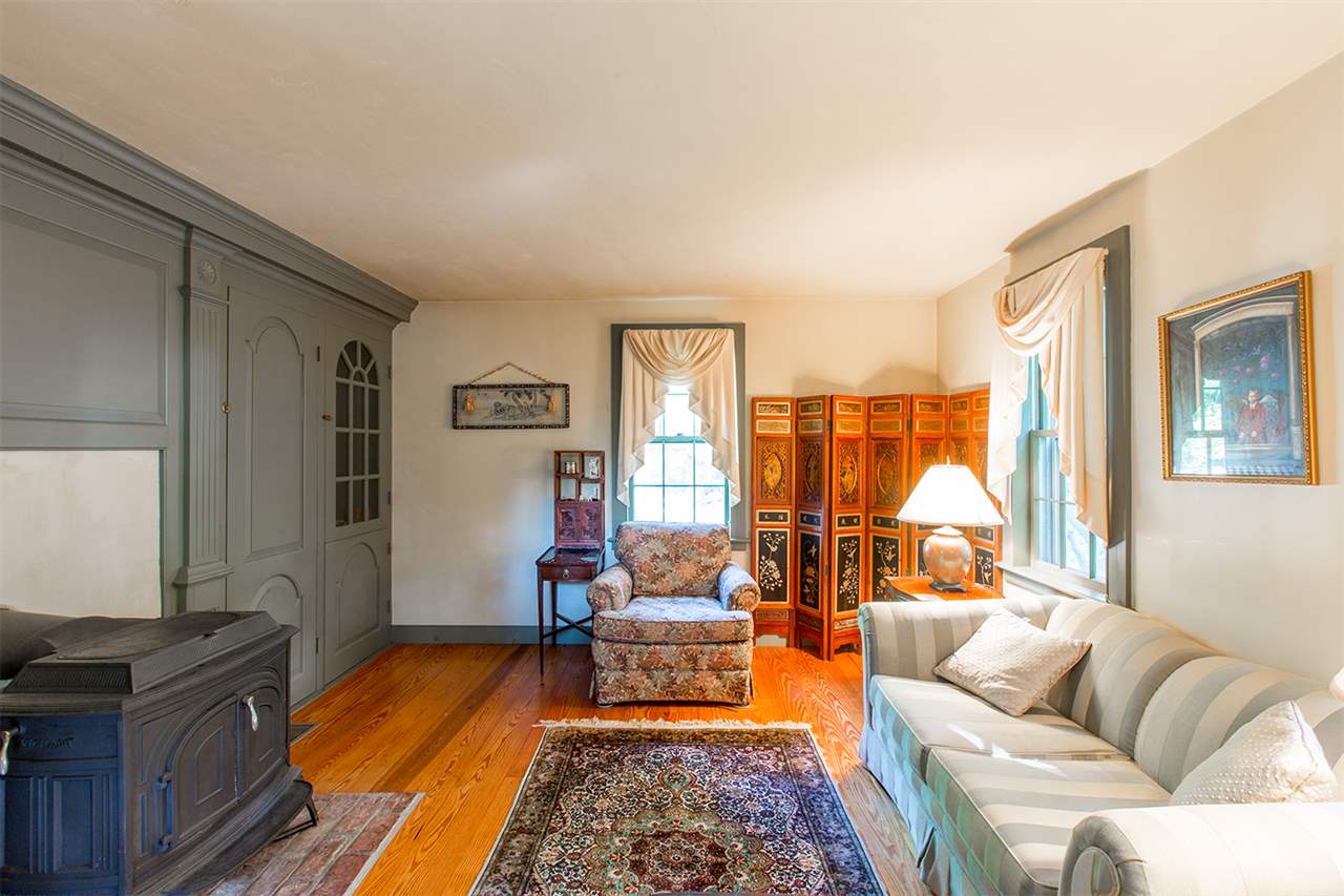 86 Newfields Road Exeter, NH 03833 - Photo 16 of 39