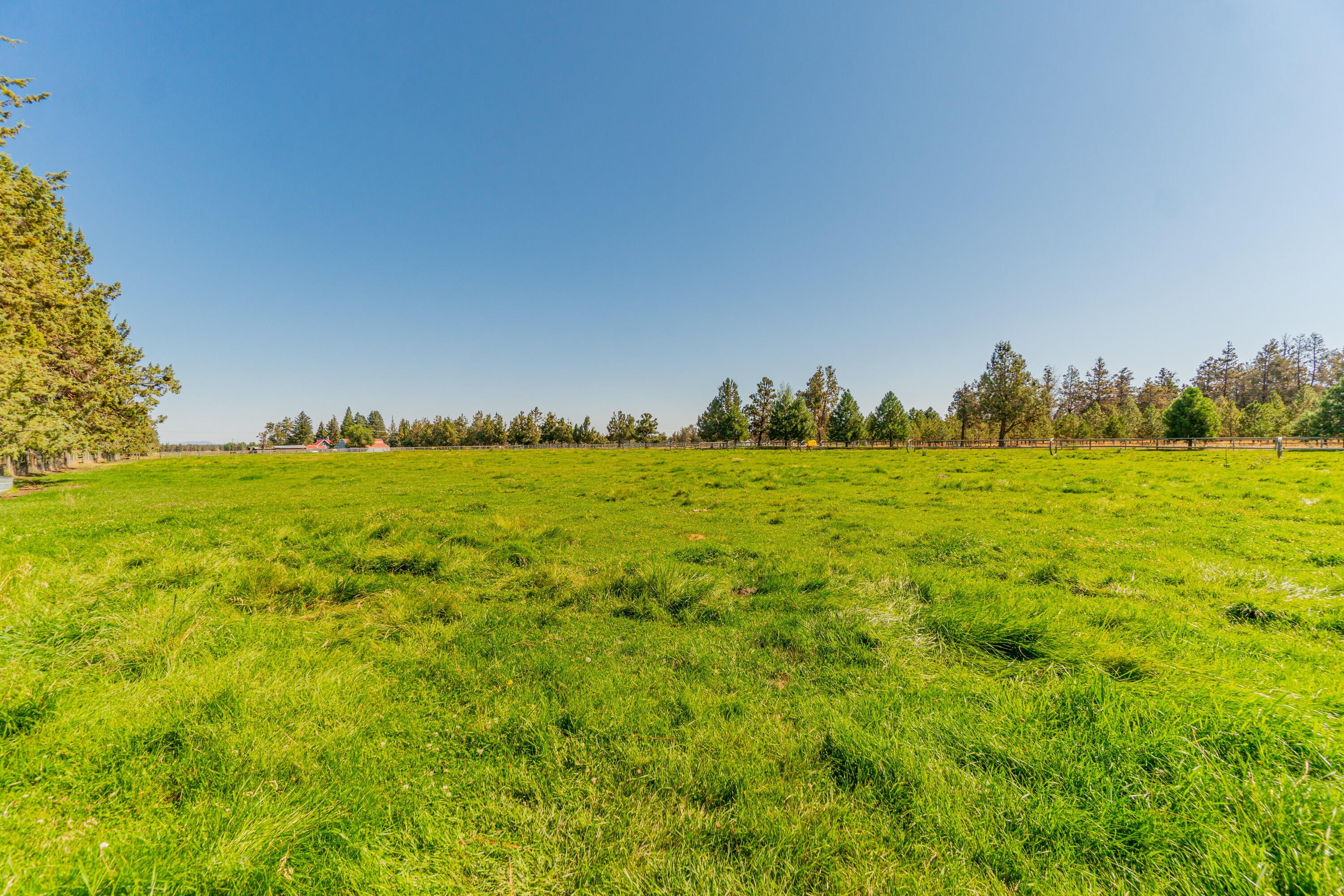 21621 Northeast Butler Market Road Bend, OR 97701 - Photo 57 of 79 112