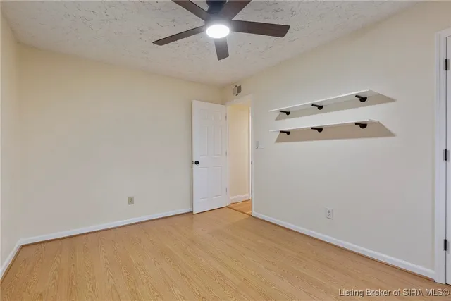 $350,000 | 6828 Farnsley Knob Road, Elizabeth, IN 47117