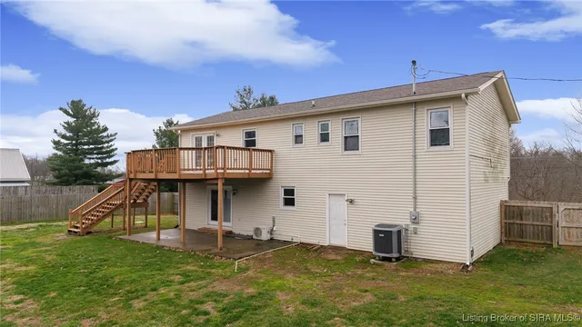 $350,000 | 6828 Farnsley Knob Road, Elizabeth, IN 47117