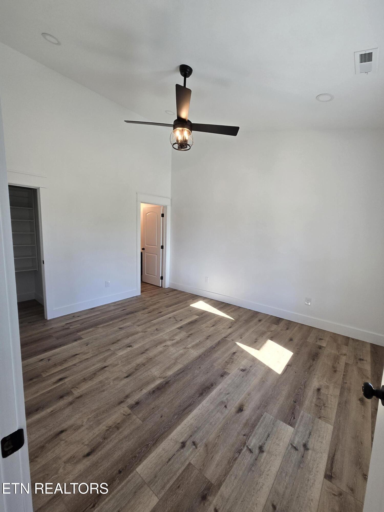 129 Anderson Road Sweetwater, TN 37874 - Photo 15 of 24 20251220_124626