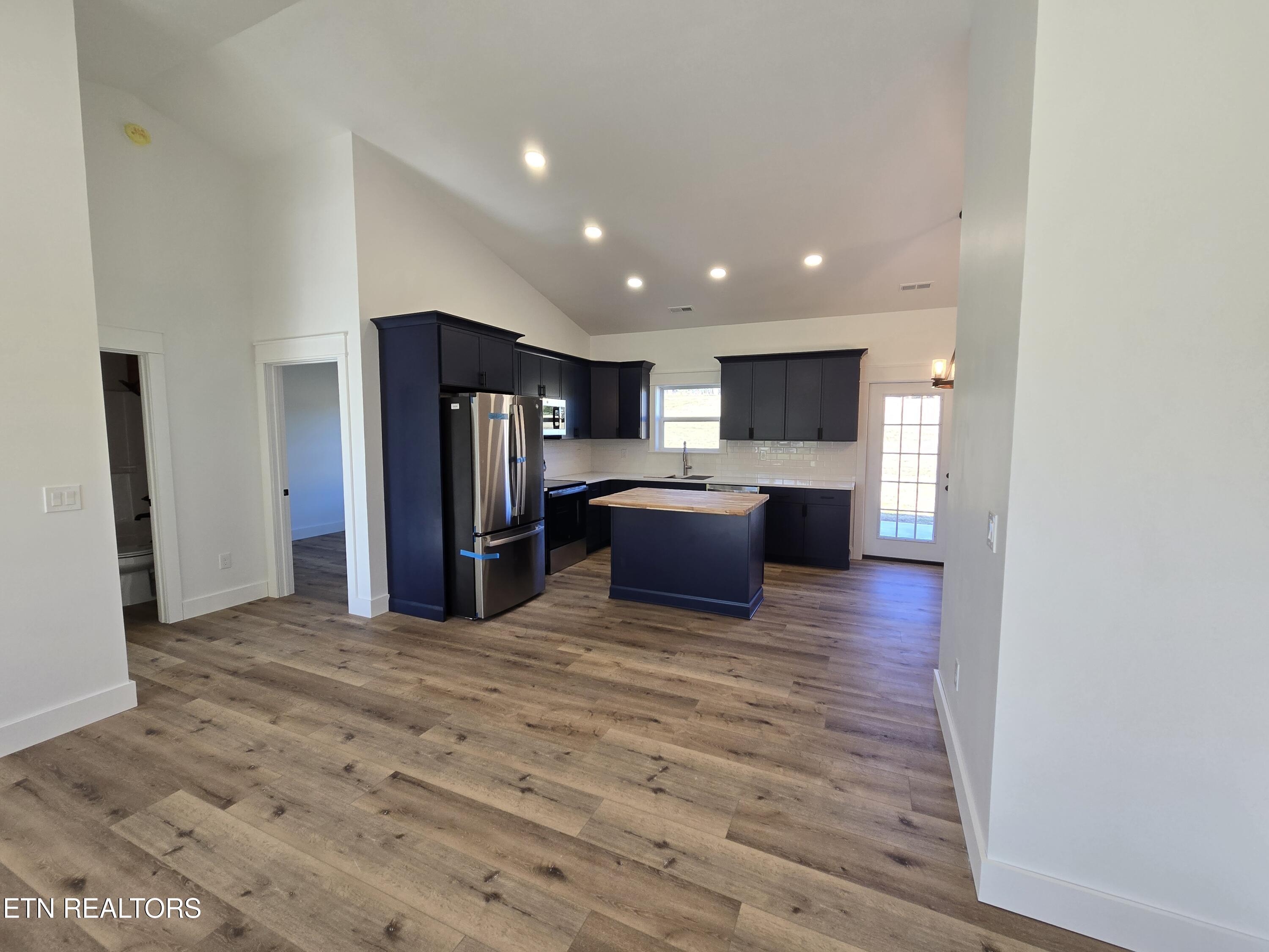 129 Anderson Road Sweetwater, TN 37874 - Photo 7 of 24 20251220_124755