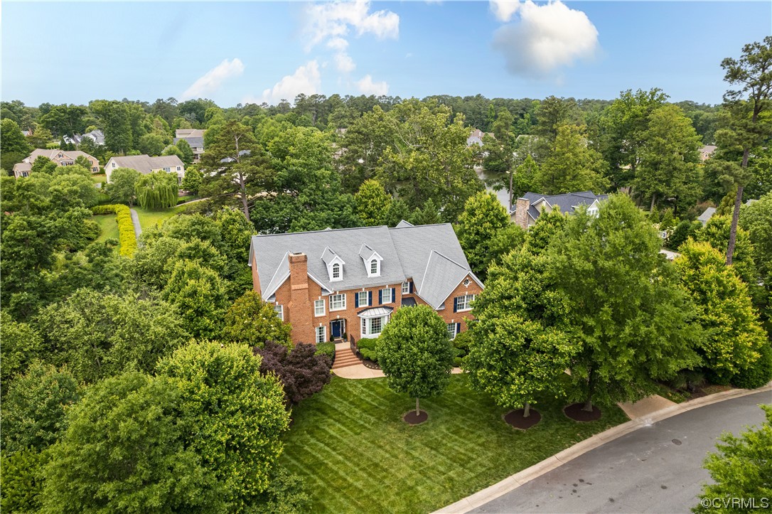 508 Raleigh Manor Road Henrico, VA 23229 - Photo 2 of 25