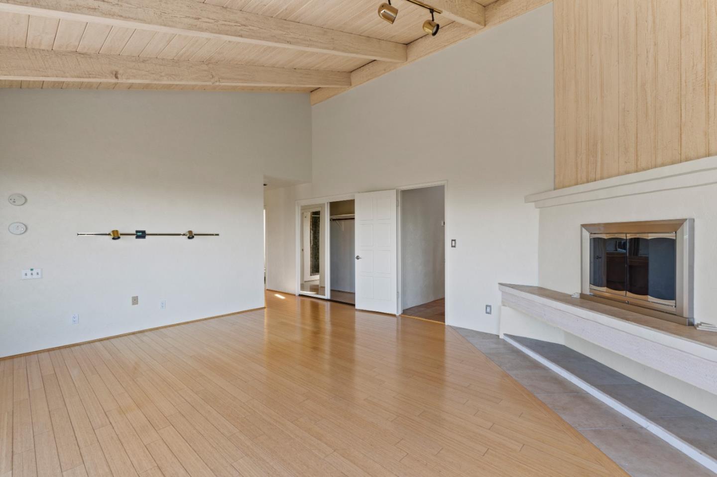 25485 Boots Road Monterey, CA 93940 - Photo 20 of 56 Gallery Image 20