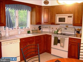 65 Margerum Road Chesterfield, NJ 08515 - Photo 3 of 6