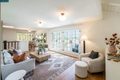 $4,550,000 | 33 Deer Trail, Lafayette, CA 94549