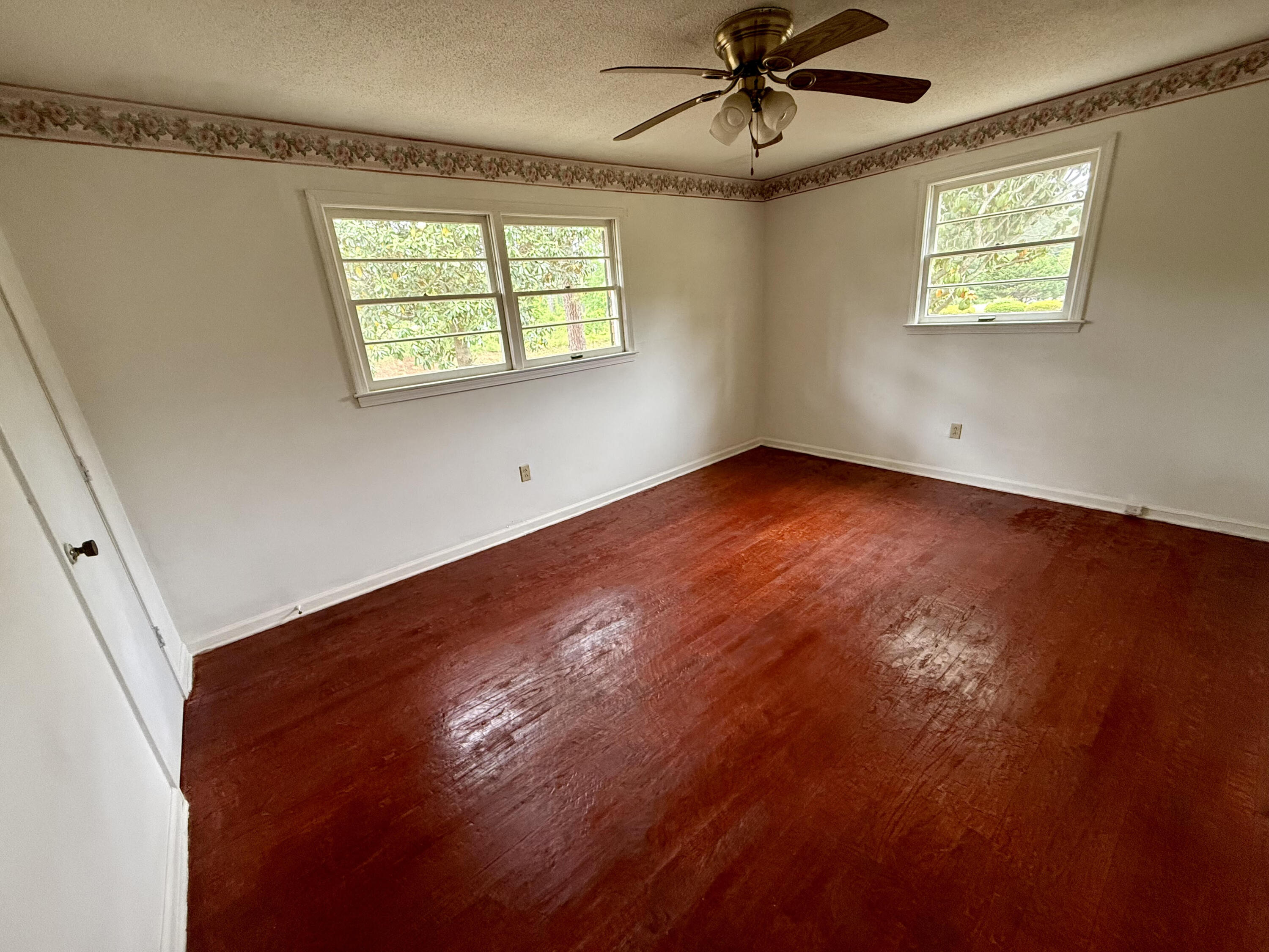 517 Winningham Road Orangeburg, SC 29118 - Photo 5 of 9 int-1
