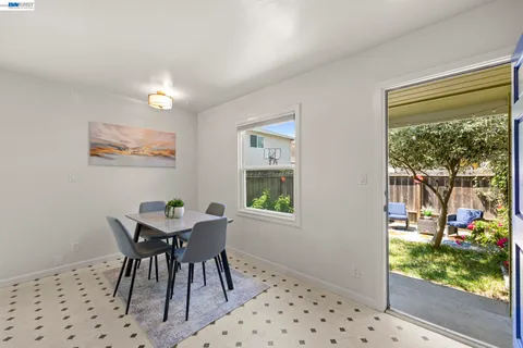 $579,000 | 1711 3rd Street, Alameda, CA 94501