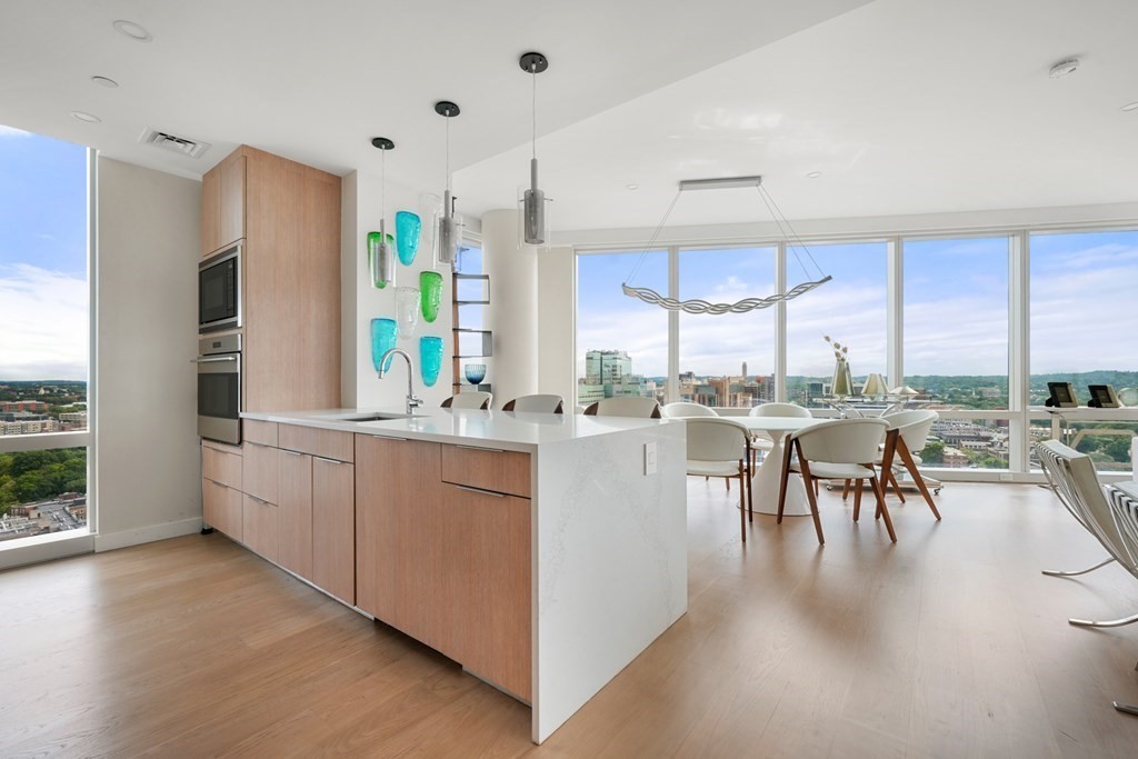 188 Brookline Avenue, Unit 22A, Boston, MA 02215 Compass