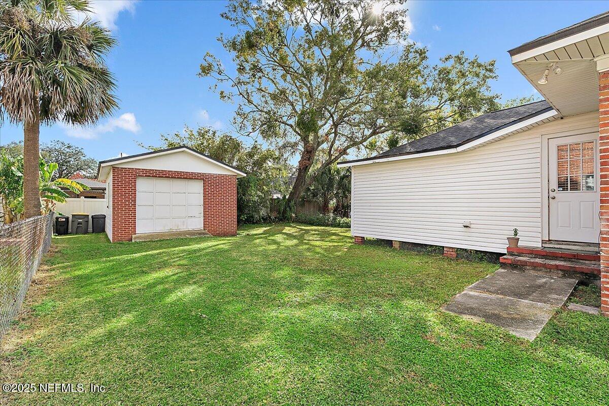1040 Riviera Street Jacksonville, FL 32207 - Photo 21 of 26 21-Backyard