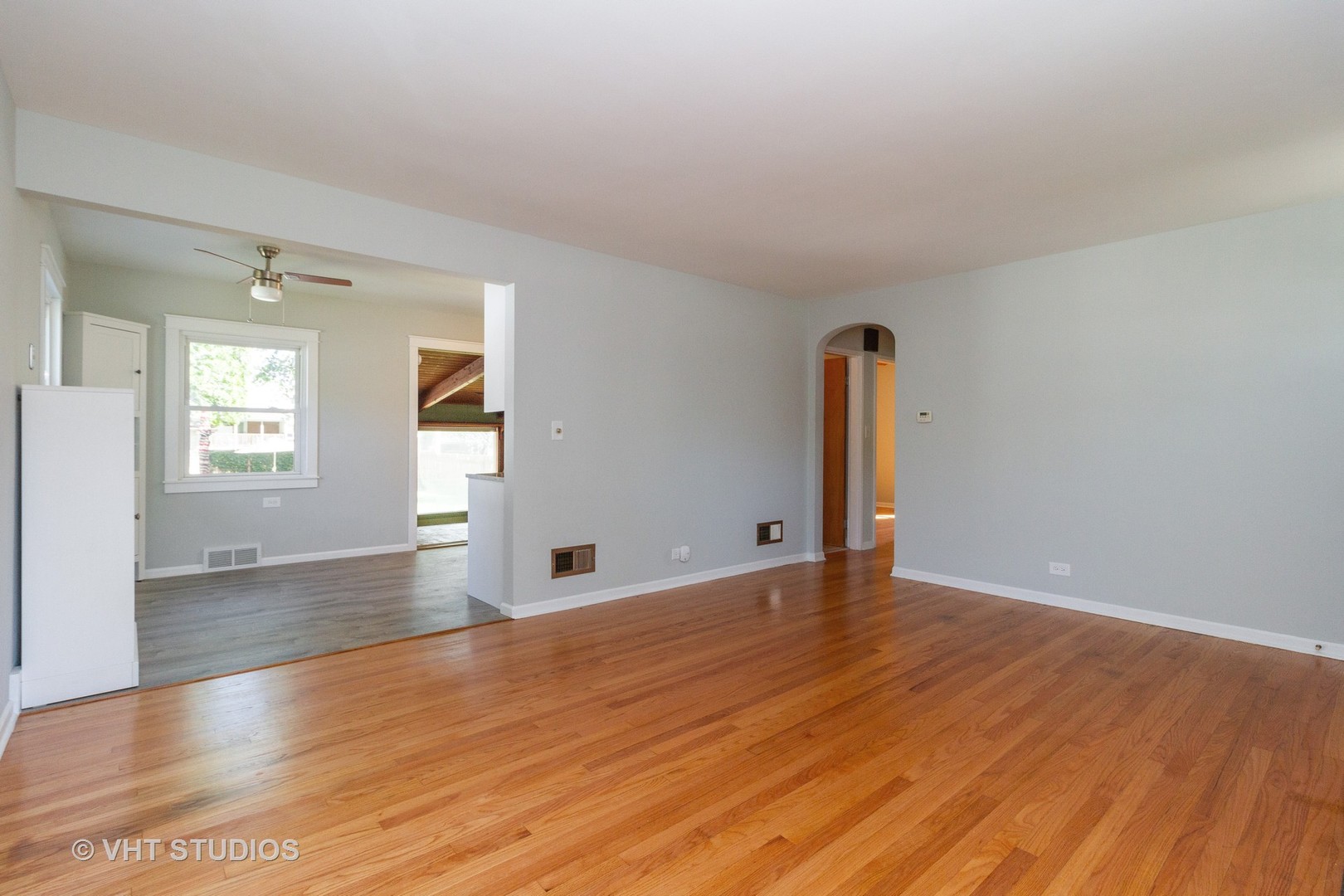 1542 Ridge Road Homewood, IL 60430 - Photo 6 of 17