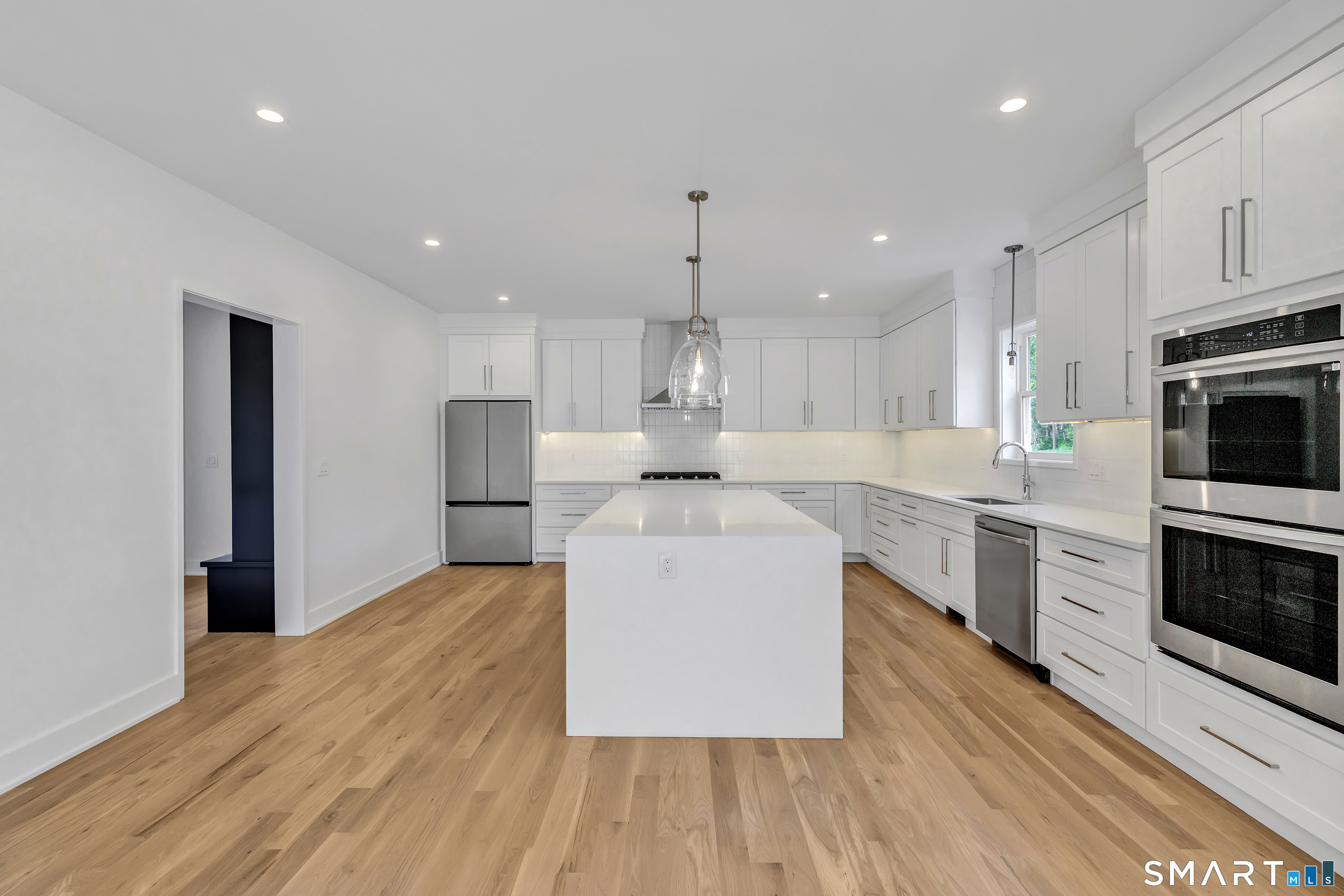 355 Spring Hill Road Monroe, CT 06468 - Photo 6 of 26