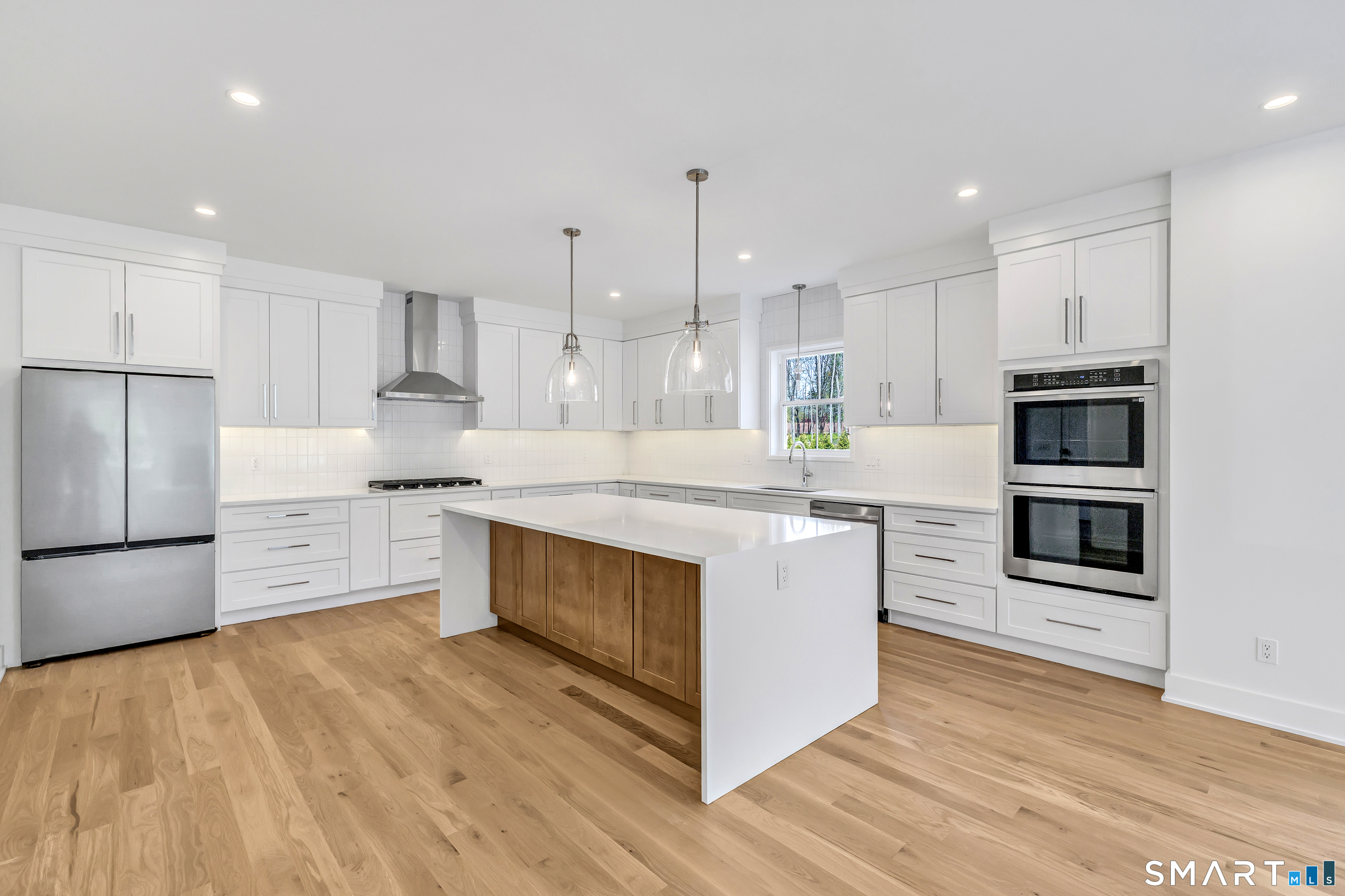 355 Spring Hill Road Monroe, CT 06468 - Photo 7 of 26